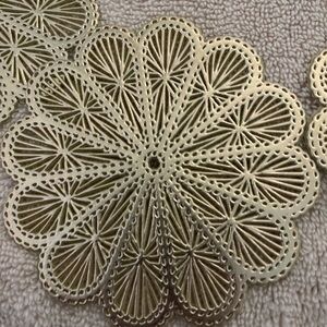 Petal Gold Coaster Set of 6  NWOT